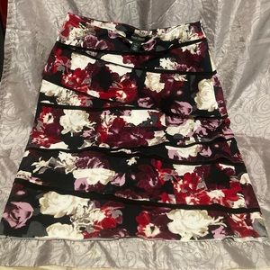 White House Black Market multi layer style mini pencil skirt